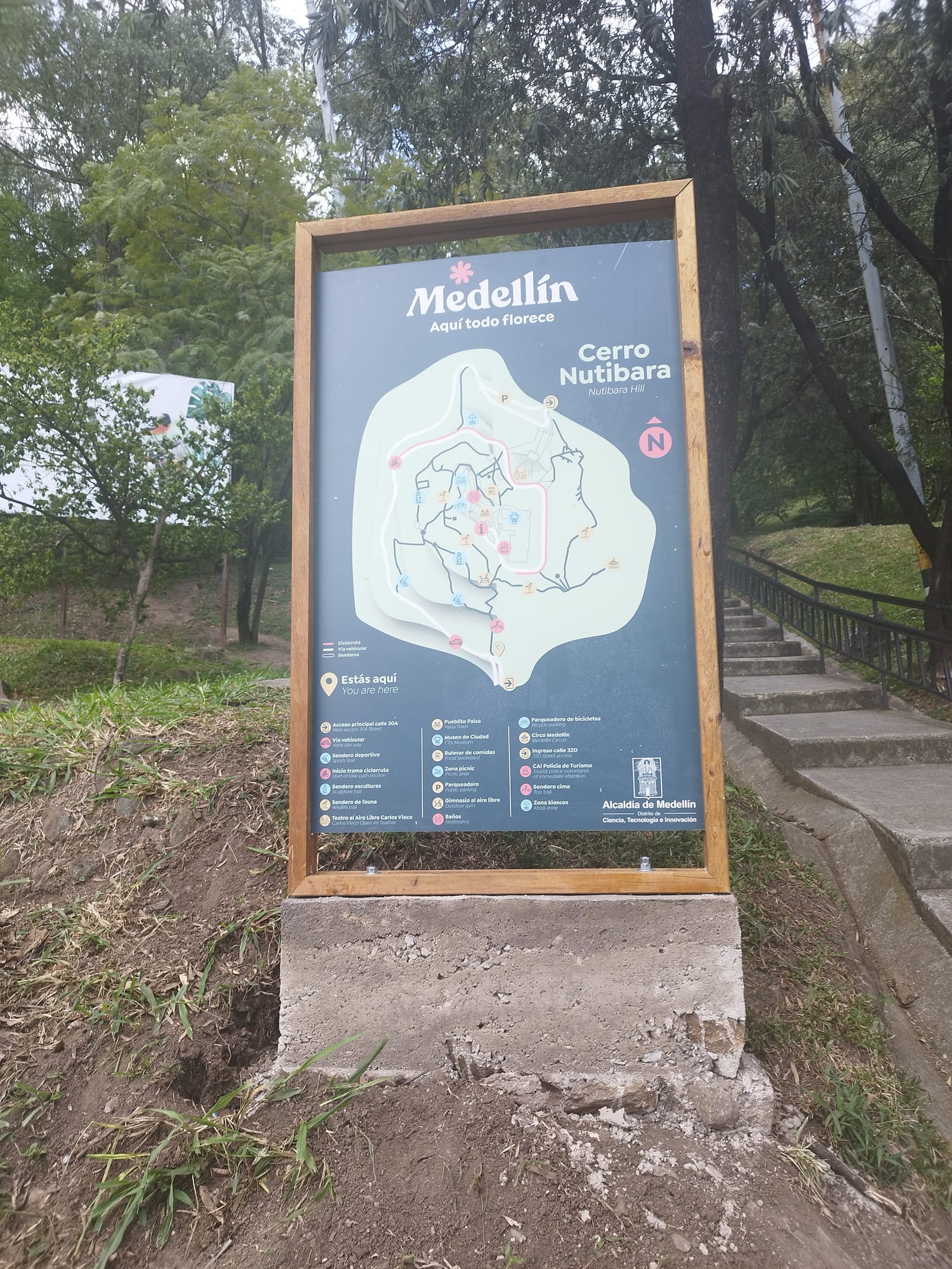 Sculpture Art Works - Cerro de Nutibara Sculpture Park, Medellín